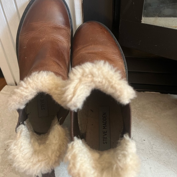 Steve Madden boots - Picture 2 of 2